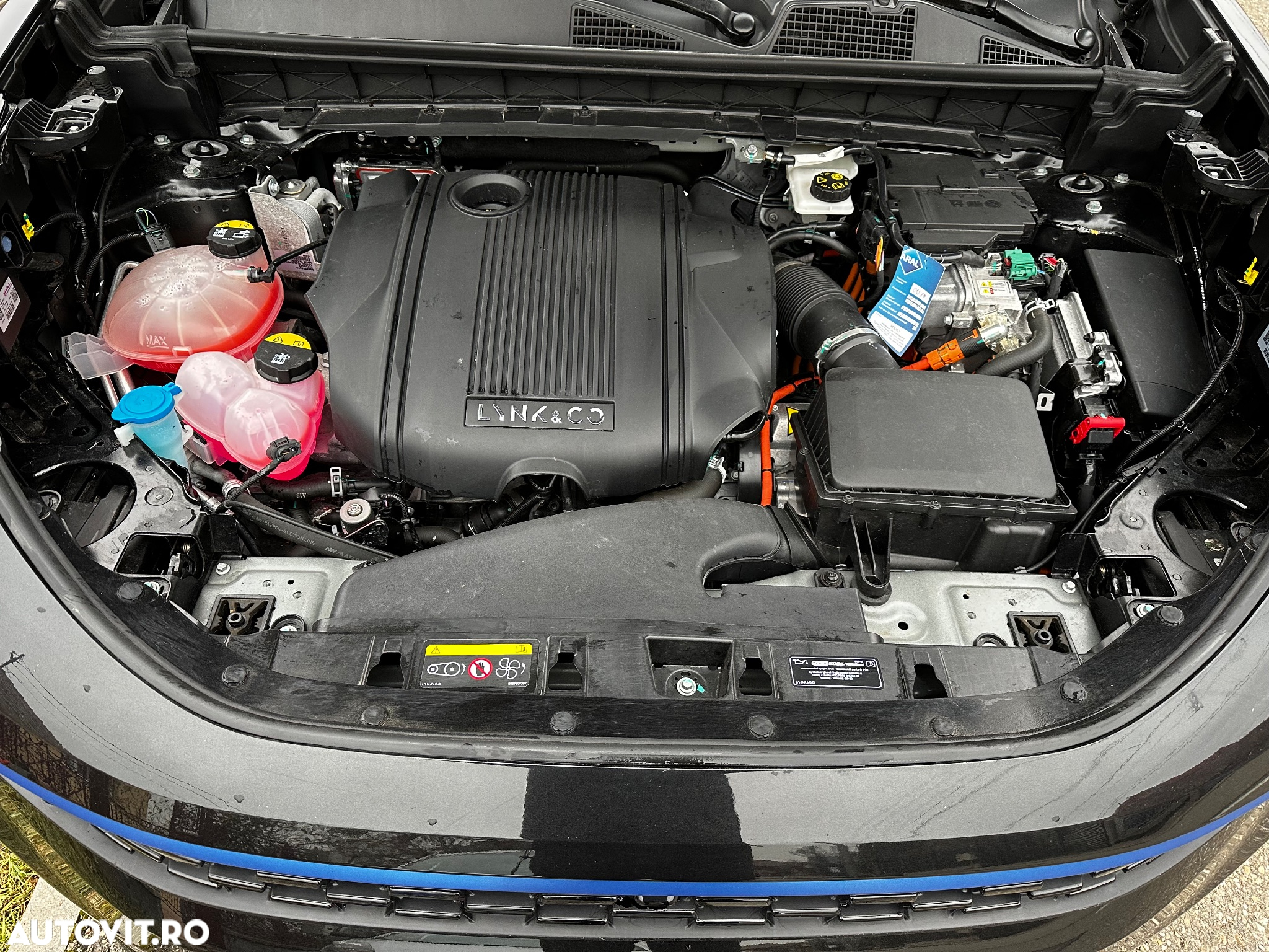 Lynk&Co 01 - 38