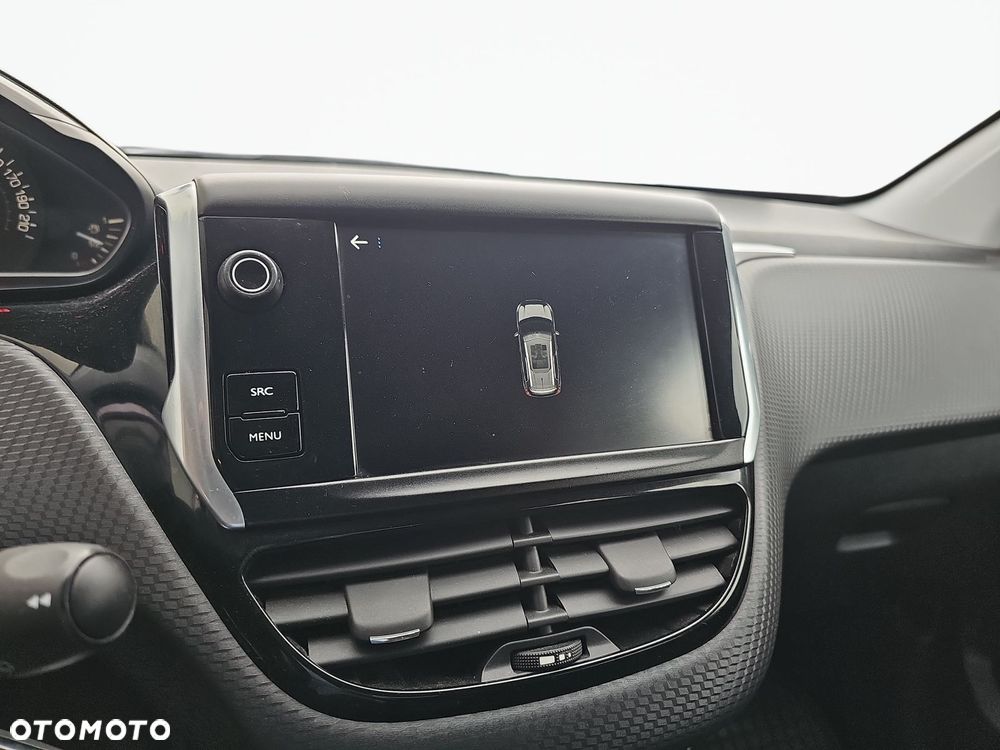 Peugeot 2008 1.2 Pure Tech Style - 17