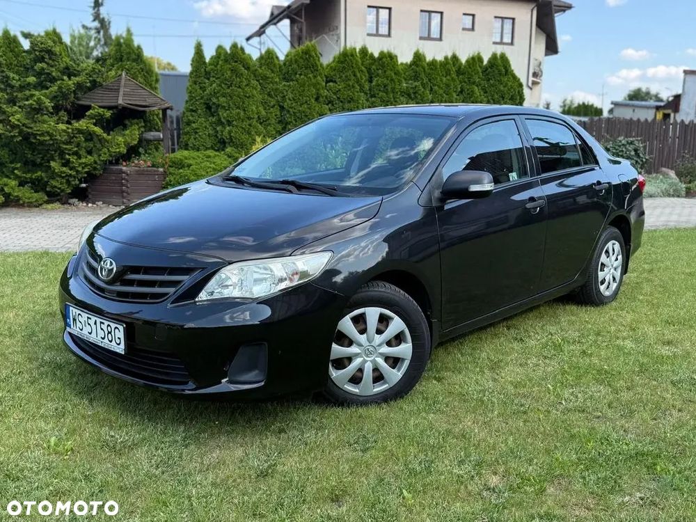 Toyota Corolla - 1