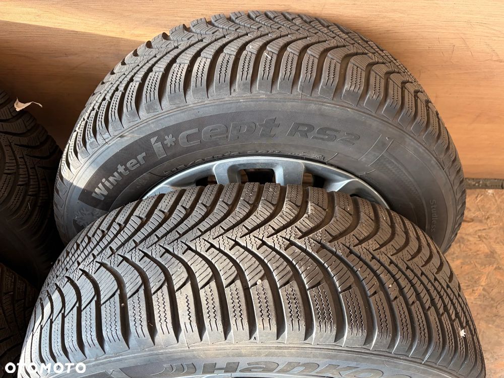 Felgi koła stalowe opony zimowe Citroen 215/65R16 4x108 6,5Jx16 ET32 - 17