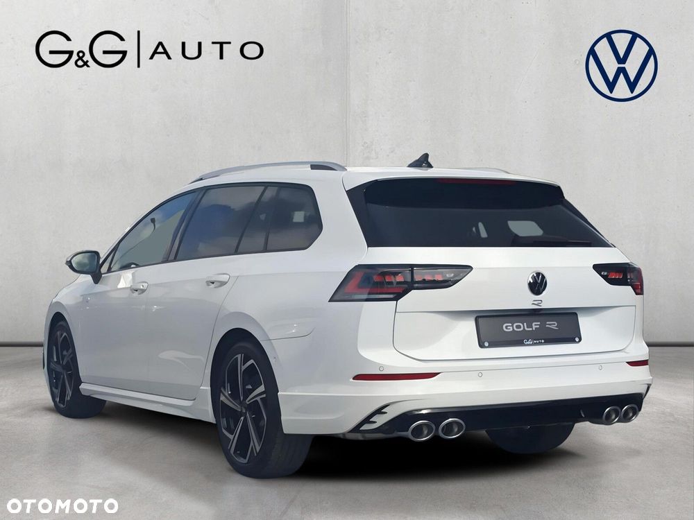 Volkswagen Golf Variant - 16