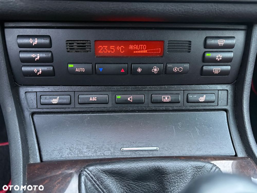BMW Seria 3 328Ci - 26