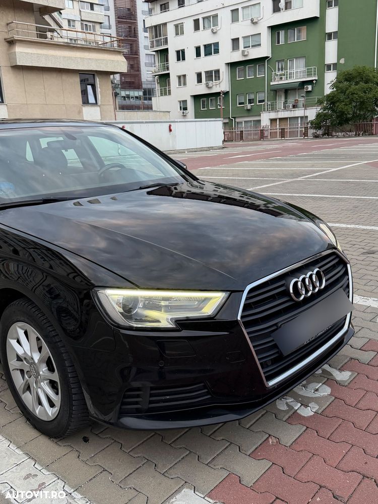 Audi A3 1.6 TDI S tronic Sport - 22