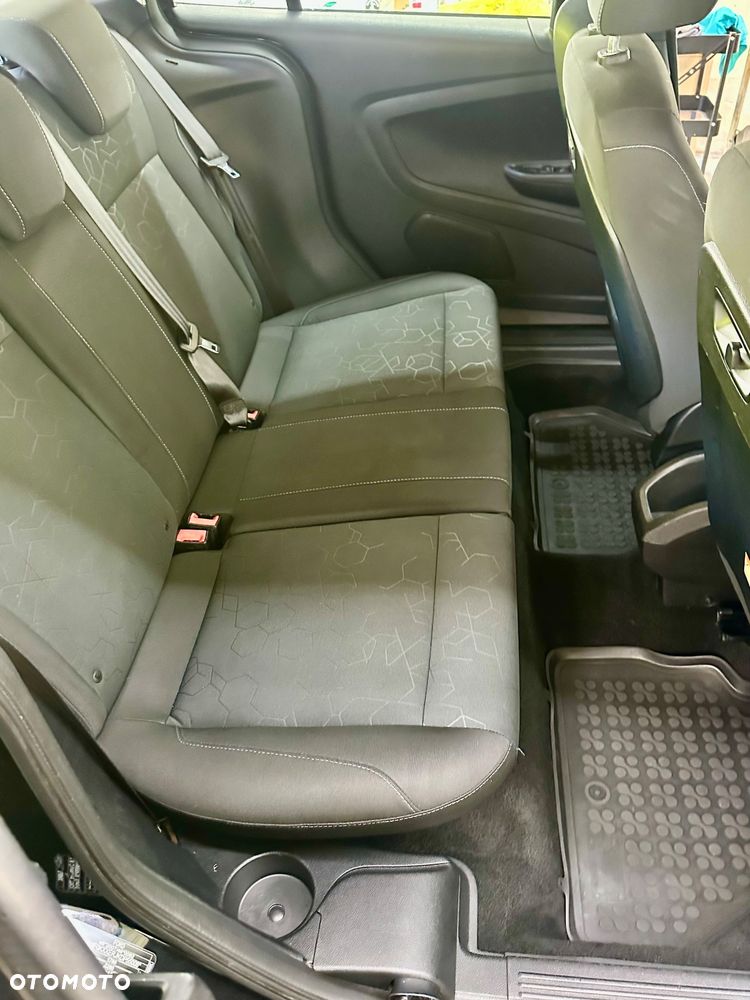 Ford B-MAX 1.6 TDCi SYNC Edition - 8