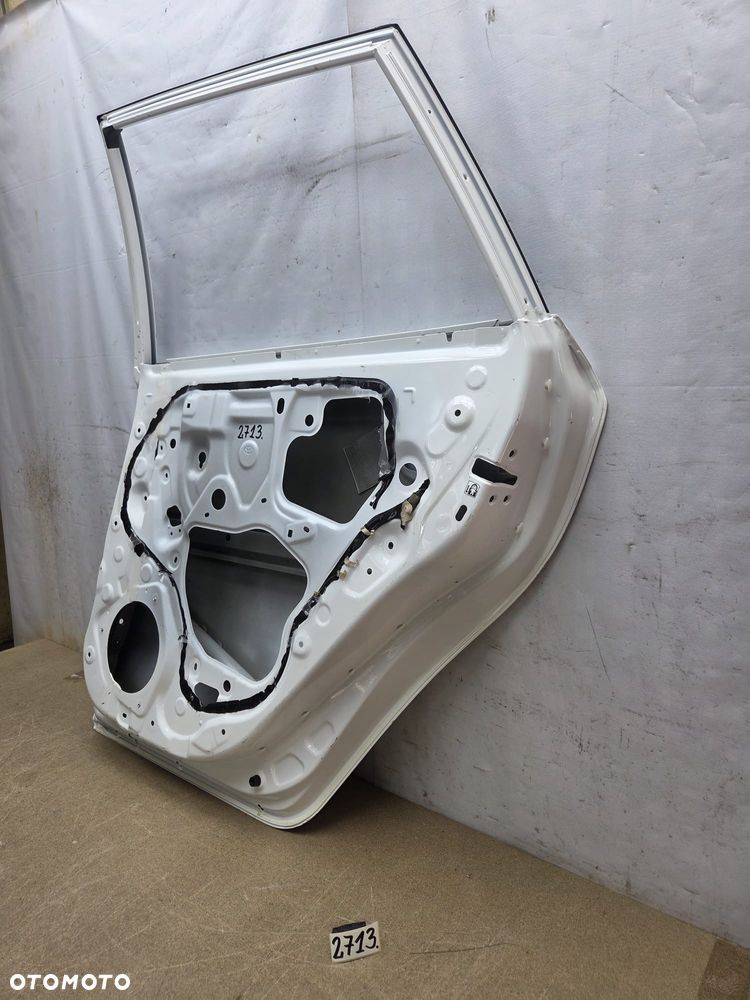 Toyota auris II 2 12-18r DRZWI PRAWY PRAWE TYŁ TYLNE - 7