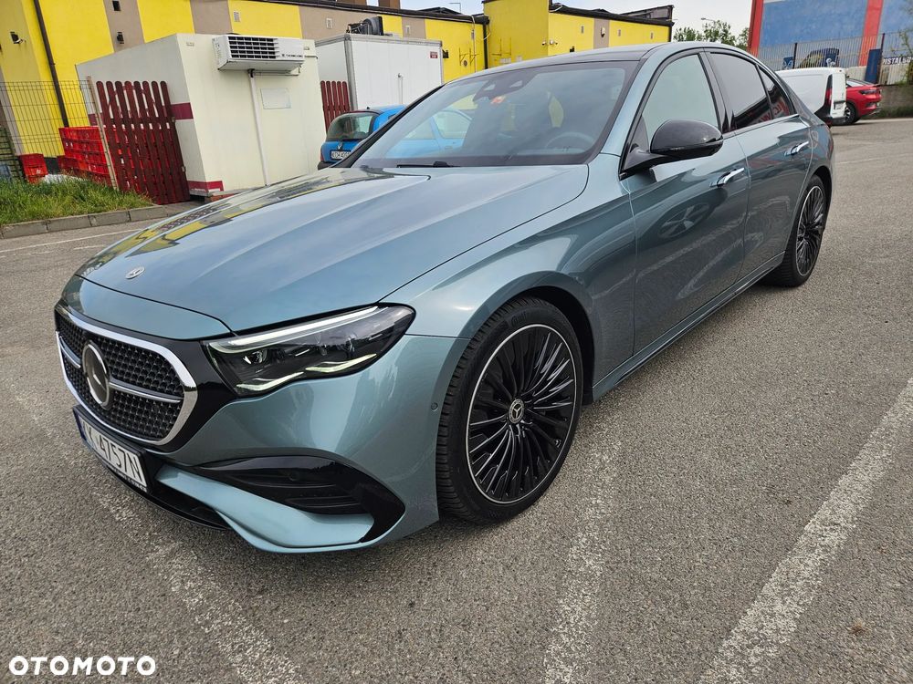 Mercedes-Benz Klasa E 200 mHEV 4-Matic AMG 9G-Tronic - 1