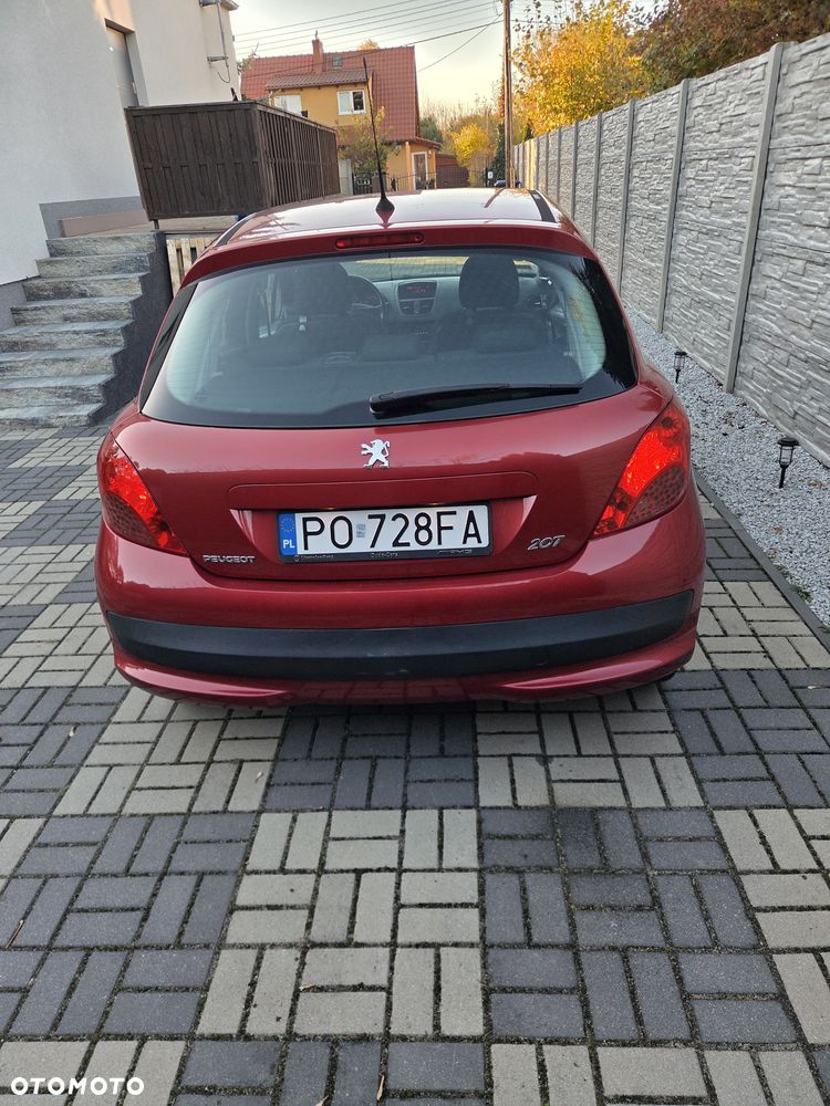 Peugeot 207 - 4