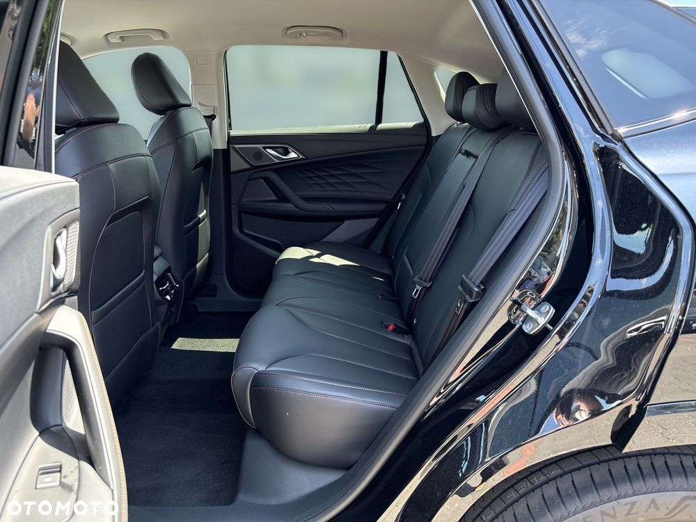 MG HS PHEV 1.5T Exclusive - 13