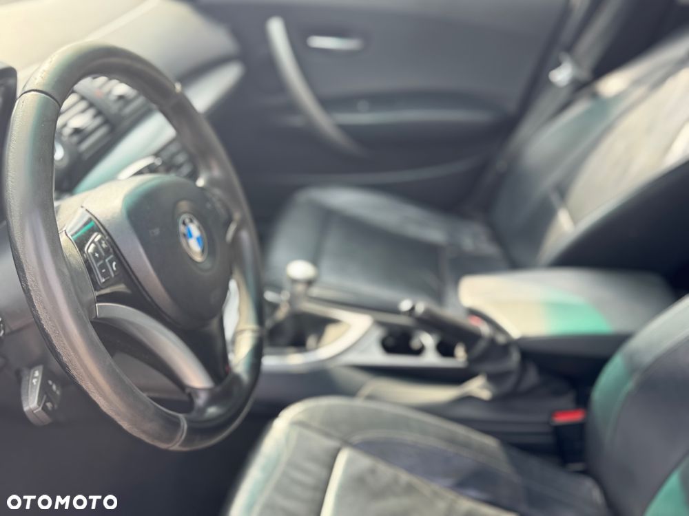 BMW Seria 1 120d DPF - 8