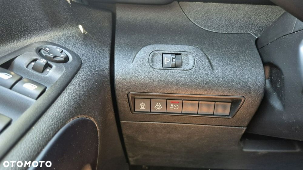 Peugeot Rifter 50kWh Allure - 13