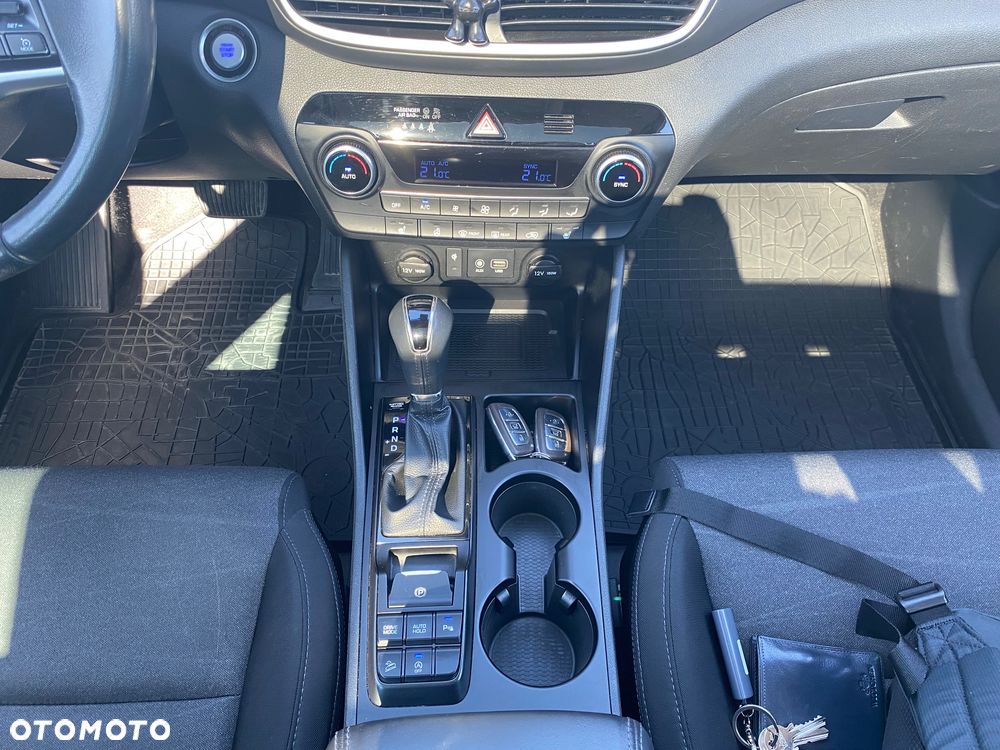 Hyundai Tucson blue 1.6 CRDi 2WD DCT Style - 8