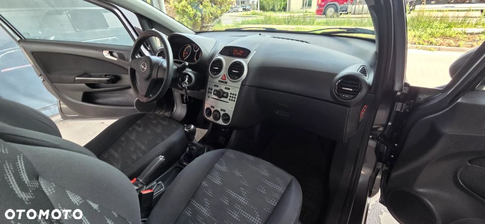 Opel Corsa 1.4 16V EcoFLEX Start-Stop Innovation - 37