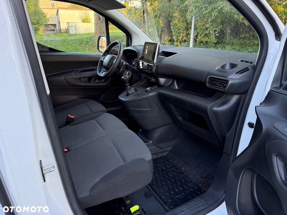 Citroën BERLINGO DANGEL - 13