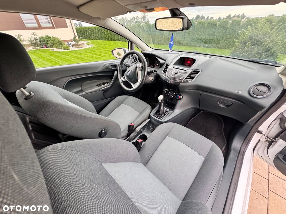 Ford Fiesta 1.4 TDCi Ambiente - 10