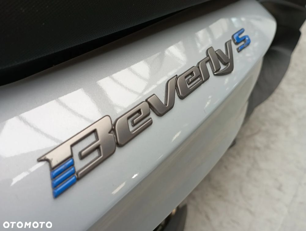 Piaggio Beverly - 14