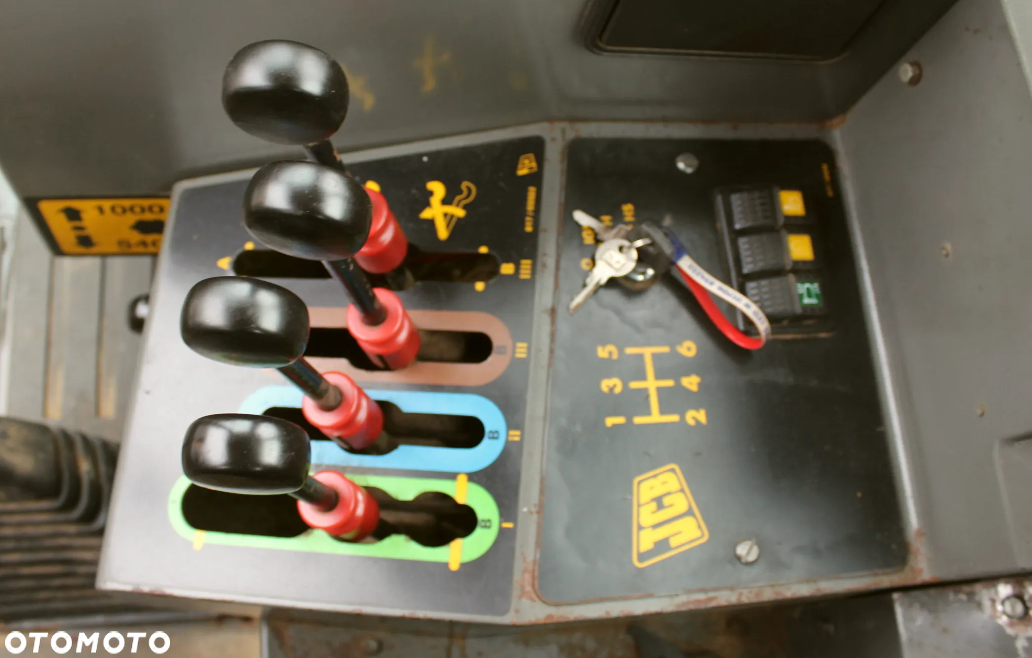 JCB Fastrac 155-65 - 13