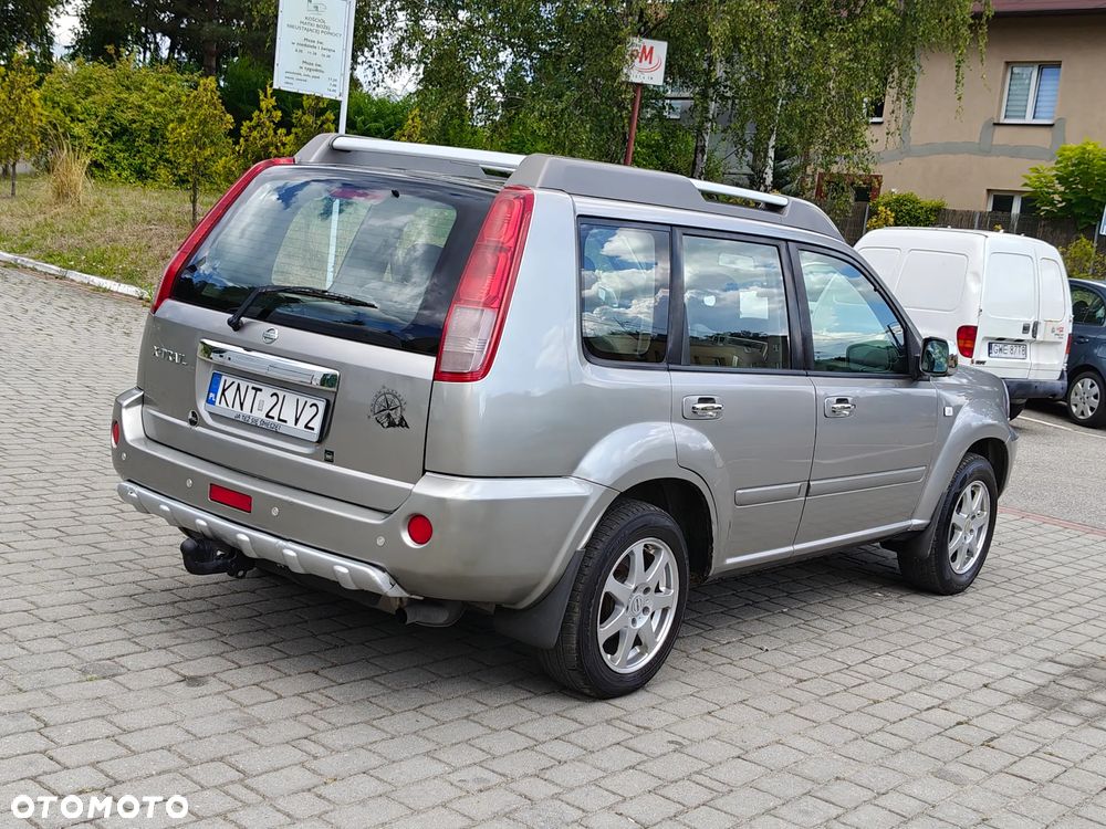 Nissan X-Trail 2.0 Comfort - 10