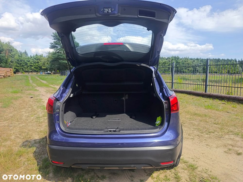 Nissan Qashqai 2.0 4x4 Tekna CVT - 17