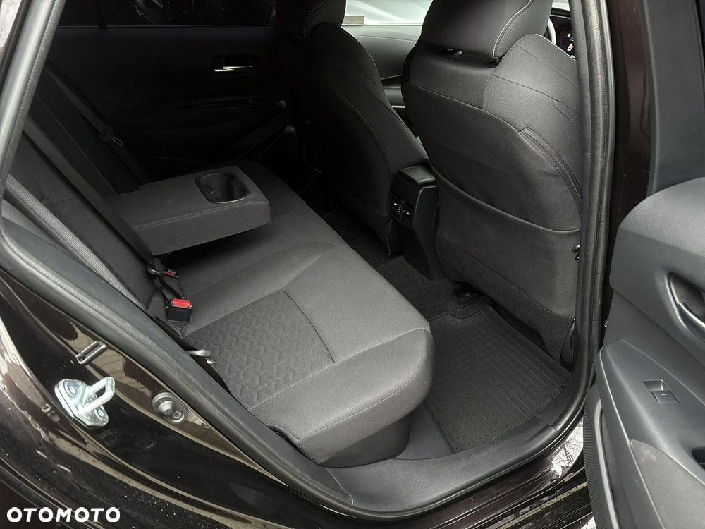 Toyota Corolla 2.0 Hybrid Comfort - 12