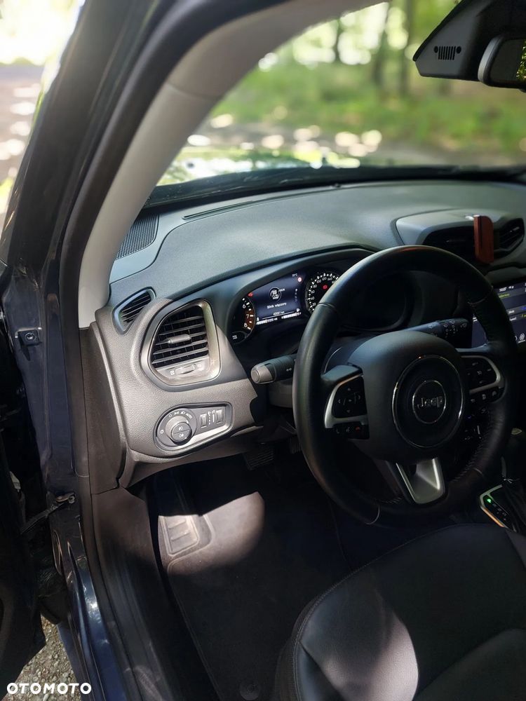 Jeep Renegade 1.5 GSE T4 48V e-Hybrid - 23