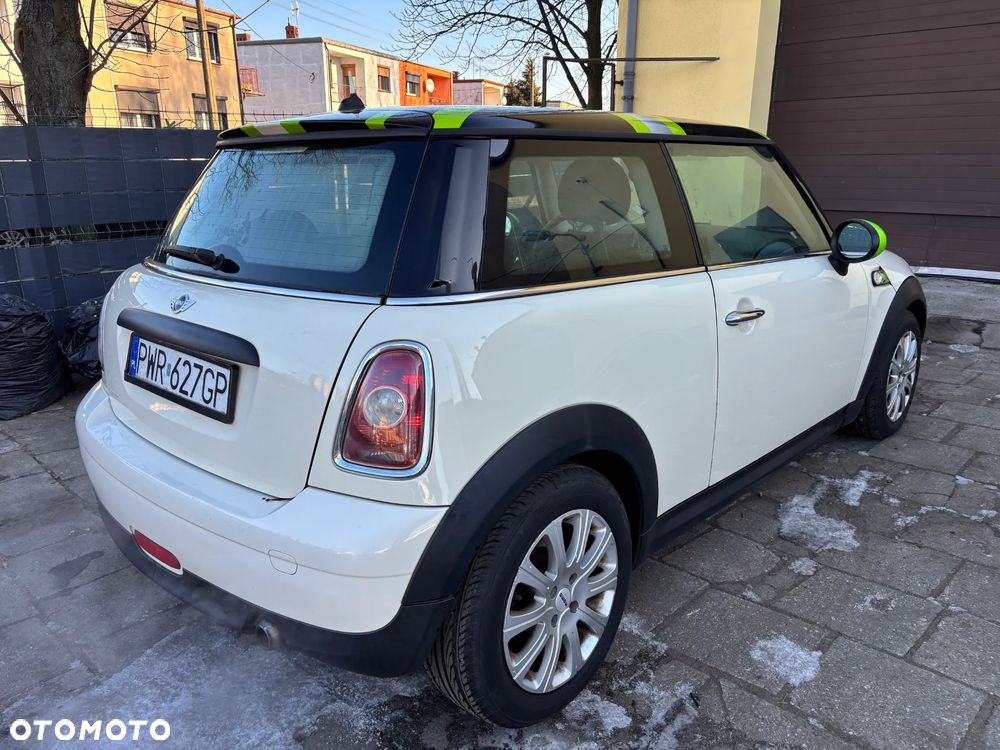 MINI ONE Standard - 6