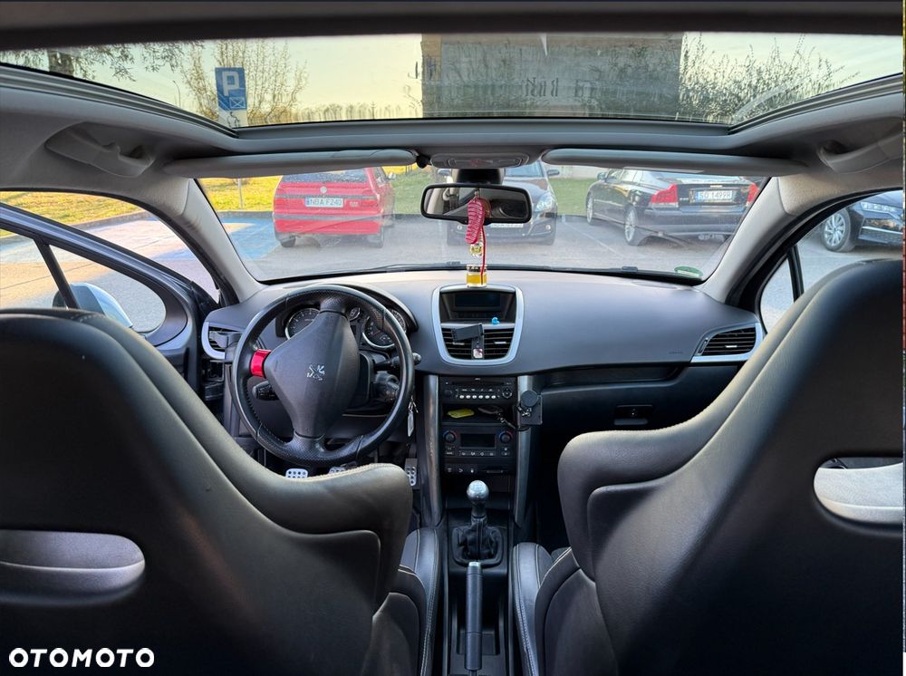 Peugeot 207 175 RC - 13