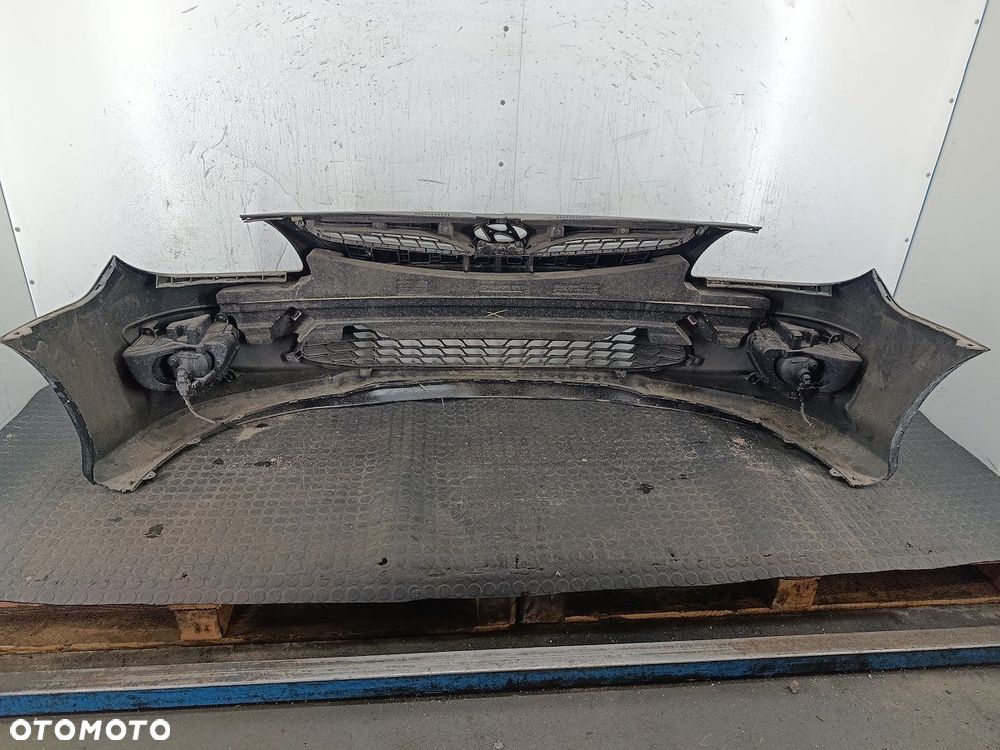 ZDERZAK PRZÓD HYUNDAI I30 I CW FL 9F - 12