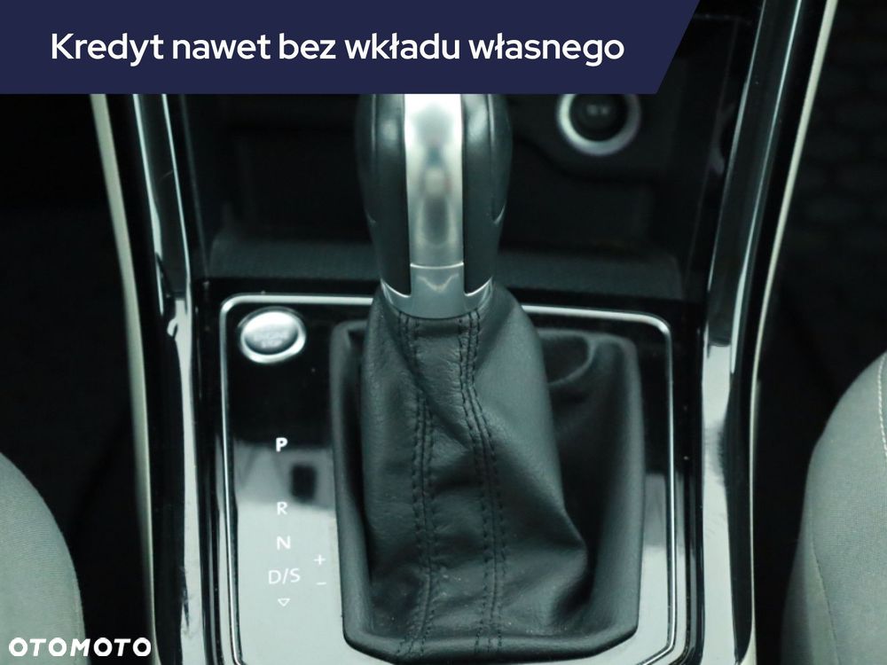 Volkswagen Touran - 19