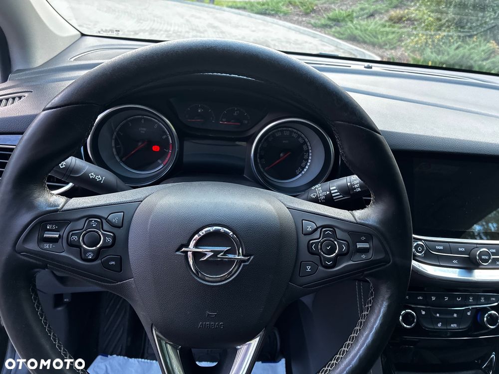 Opel Astra 1.4 T Dynamic S&S - 16