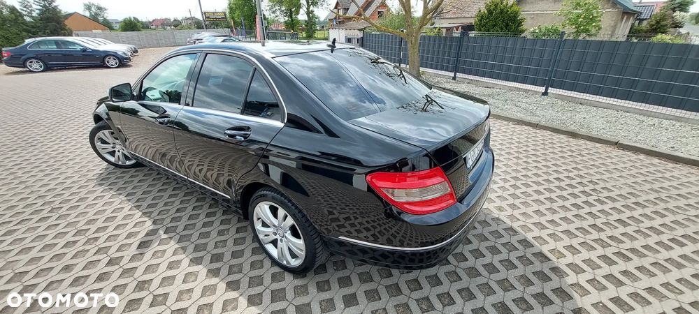 Mercedes-Benz Klasa C - 31