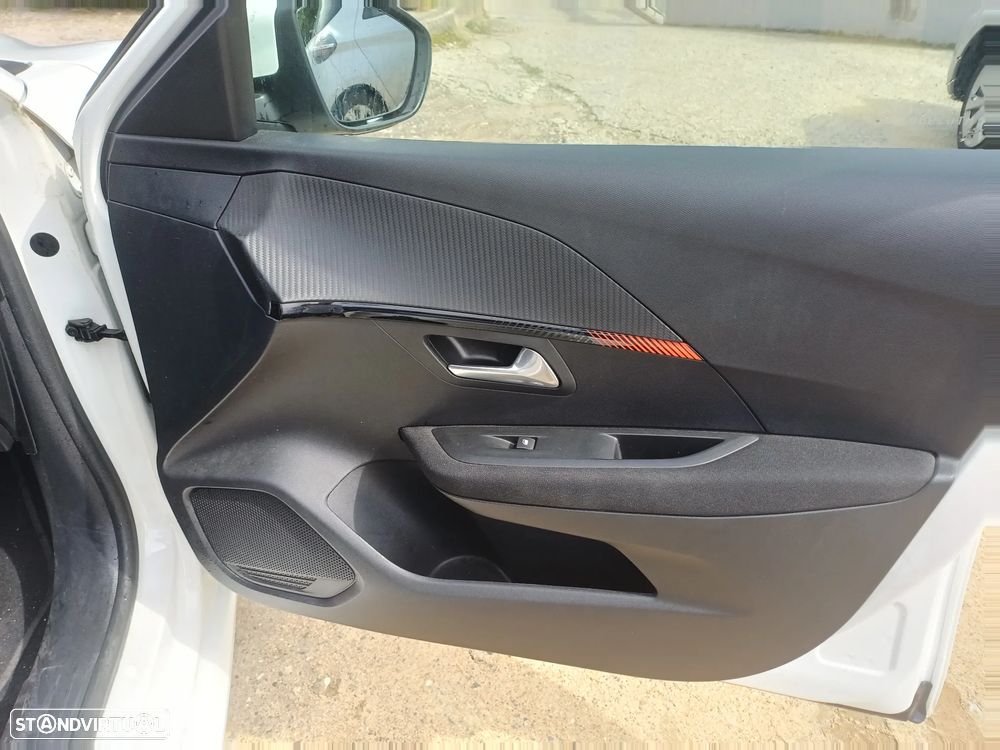 Peugeot e-208 50 kWh Active - 11