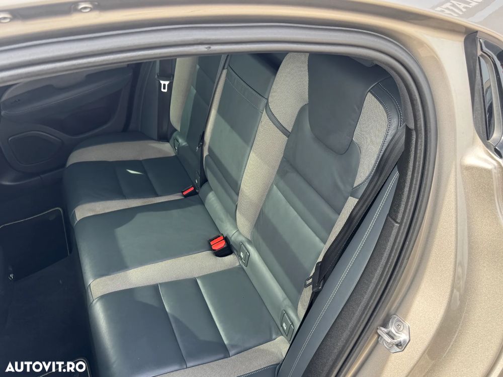 Volvo S60 T4 Geartronic RDesign - 22
