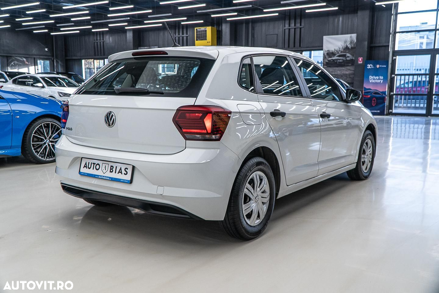 Volkswagen Polo 1.0 ACTIVE - 8