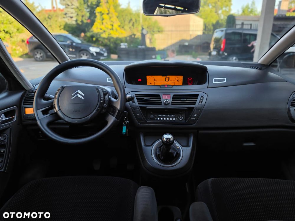 Citroën C4 Grand Picasso - 24
