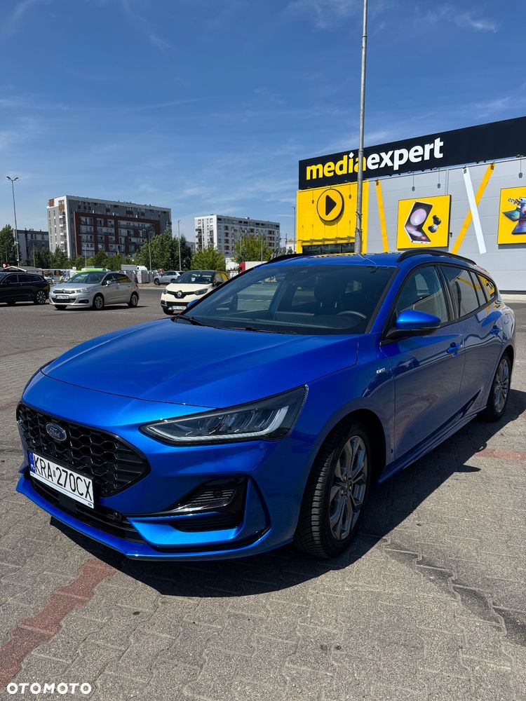 Ford Focus 1.0 EcoBoost mHEV ST-Line X - 5