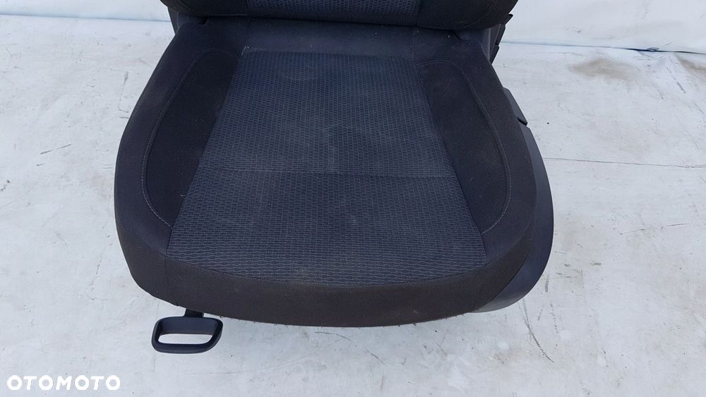 fotel lewy kierowcy Opel Insignia A - 6