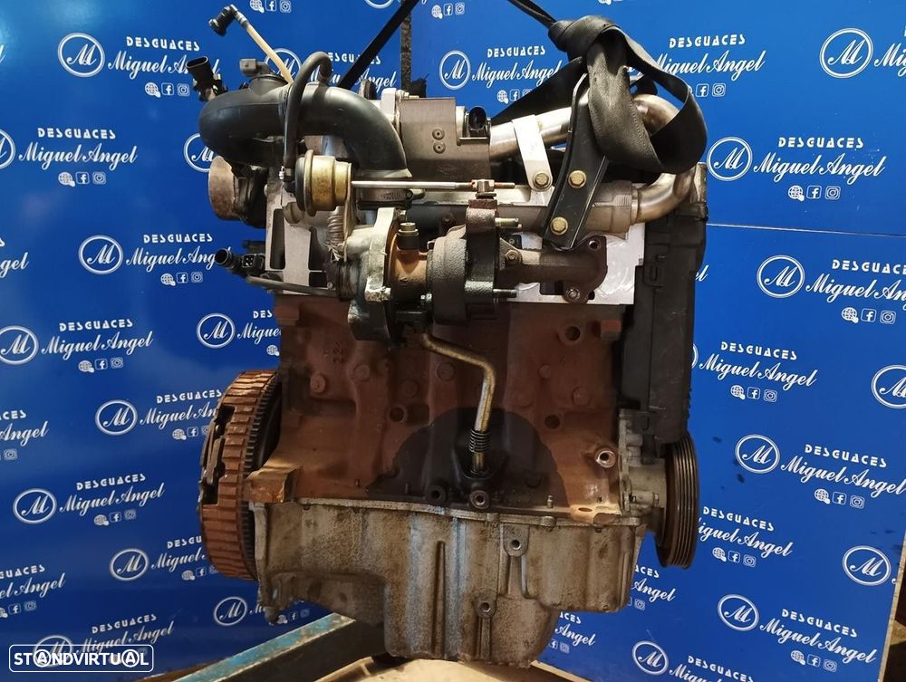 MOTOR COMPLETO RENAULT CLIO II 2003 - 15