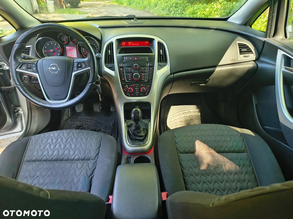 Opel Astra - 13