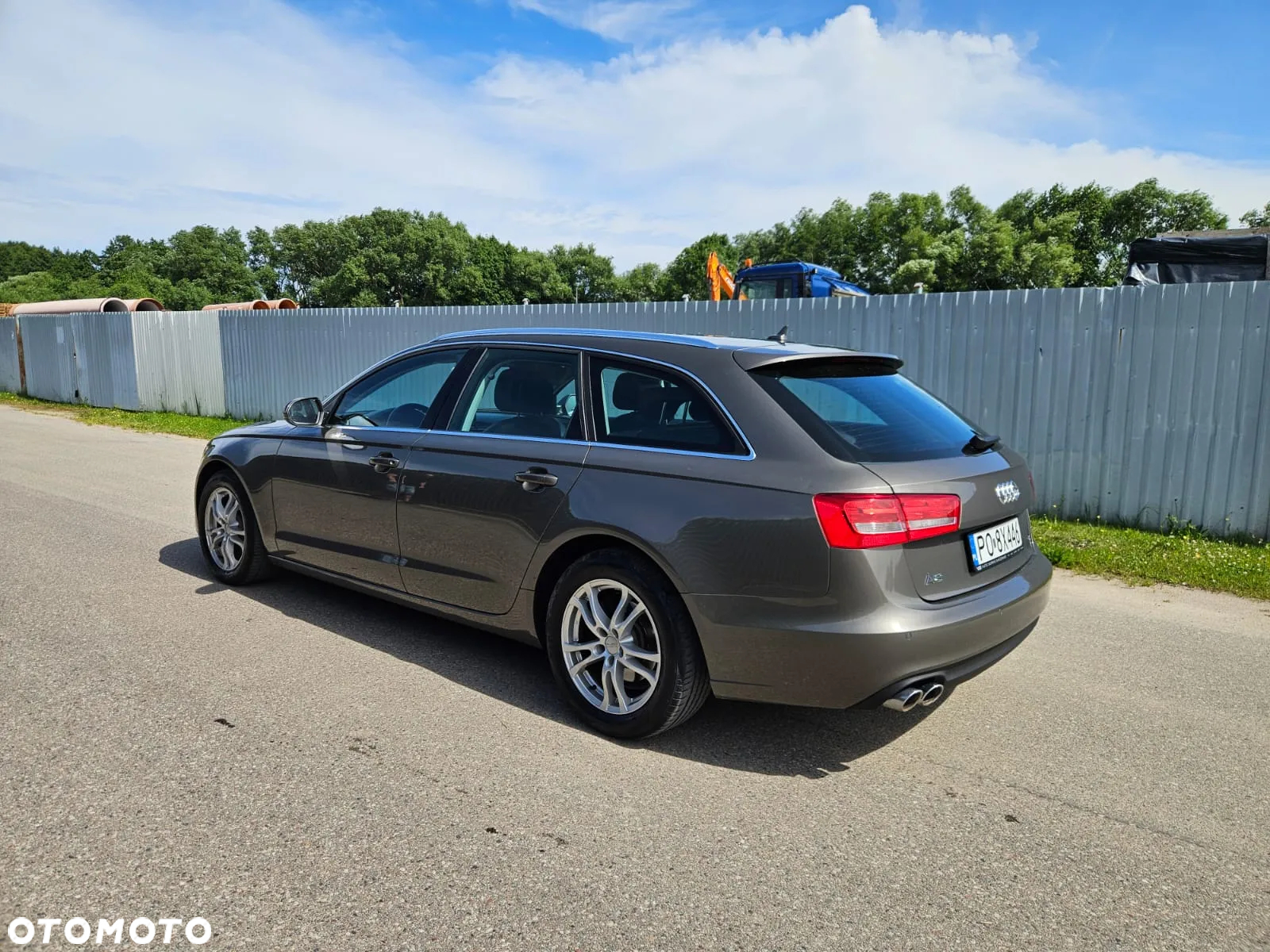 Audi A6 - 4