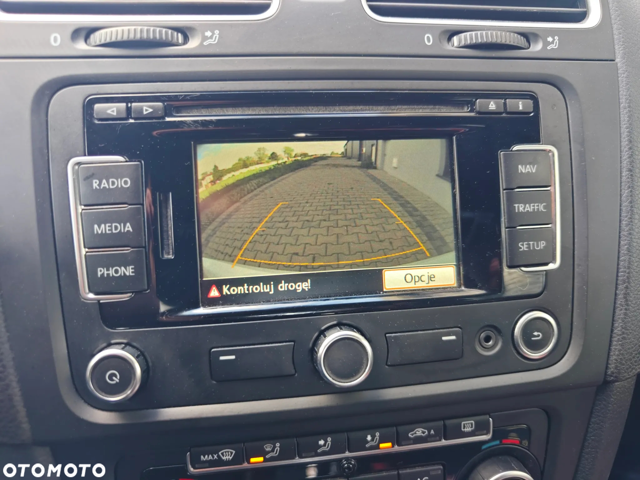 Volkswagen Golf Cabrio 1.2 TSI BlueMotion Technology Exclusive - 13