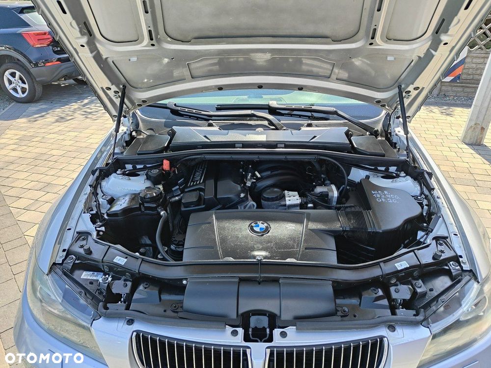 BMW Seria 3 - 27