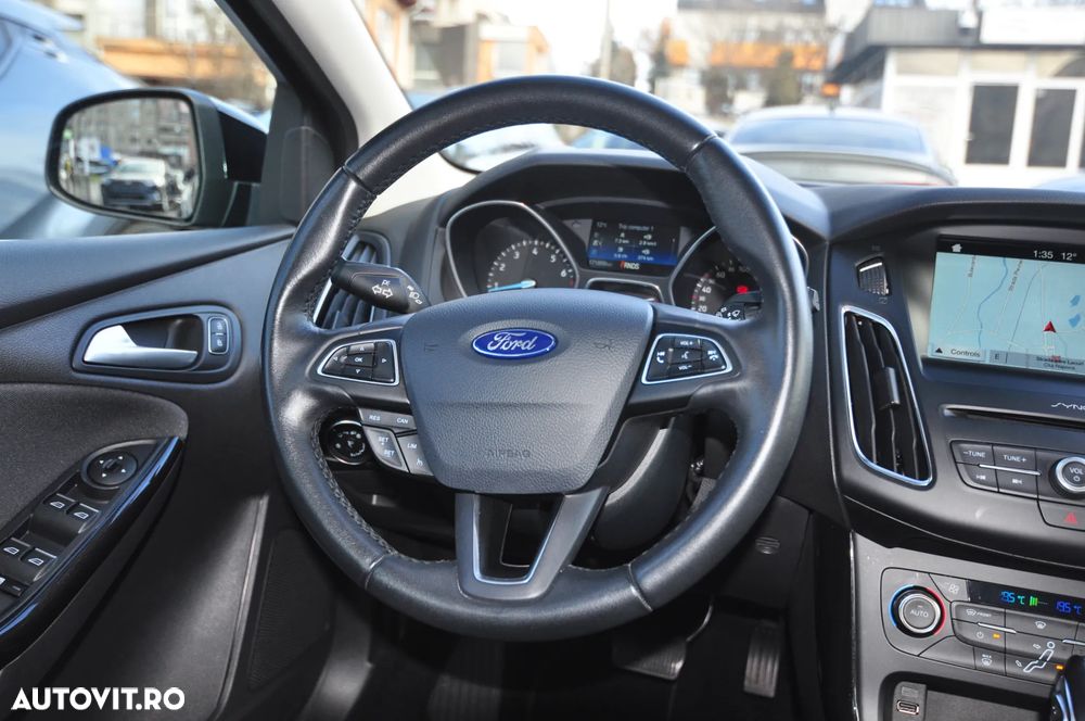 Ford Focus 1.5 EcoBoost Start-Stopp-System Aut. TITANIUM - 16