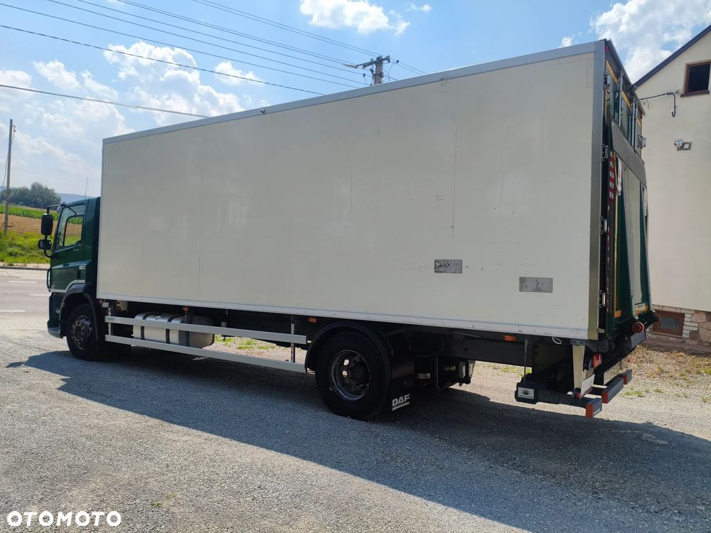 DAF CF 260 / Chłodnia 7,50 /Carrier / Winda / - 7