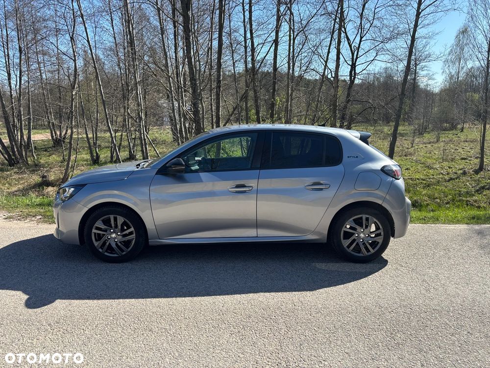 Peugeot 208 1.2 PureTech Style S&S - 9