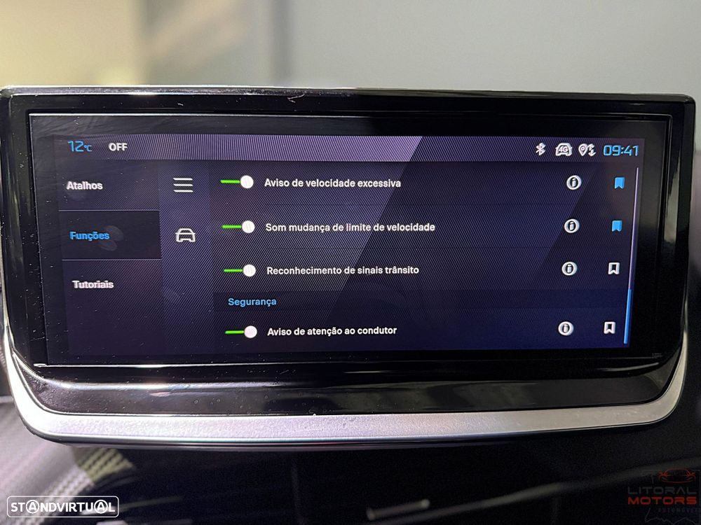 Peugeot 2008 1.2 PureTech SE Style - 36