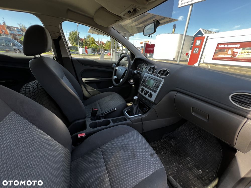 Ford Focus - 13