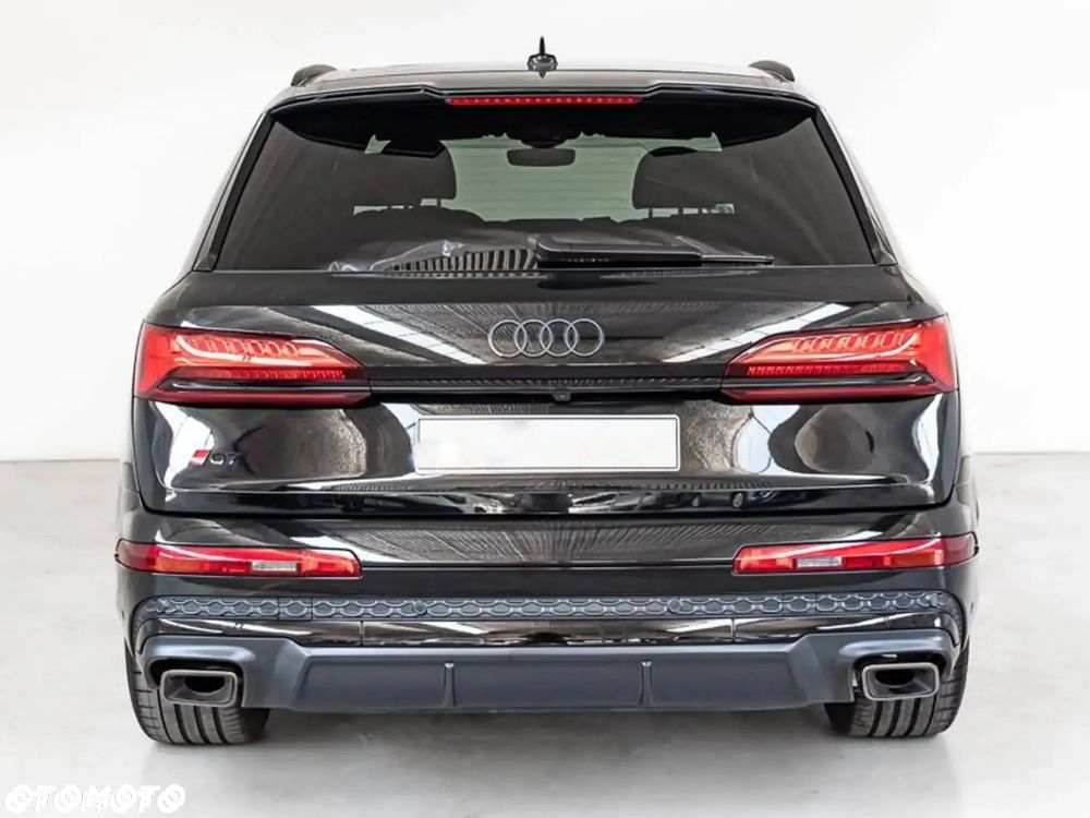 Audi Q7 - 4