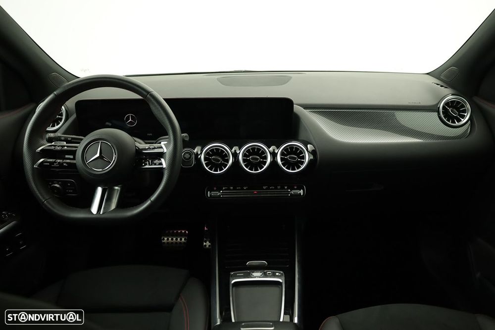 Mercedes-Benz GLA 250 e - 9