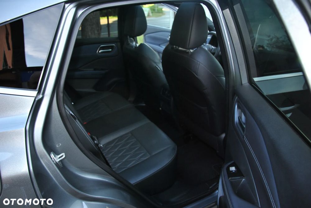 Nissan Qashqai 1.3 DIG-T MHEV Xtronic Tekna+ - 37