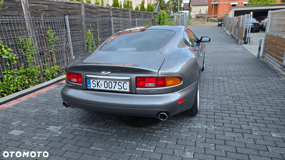 Aston Martin DB7 - 5